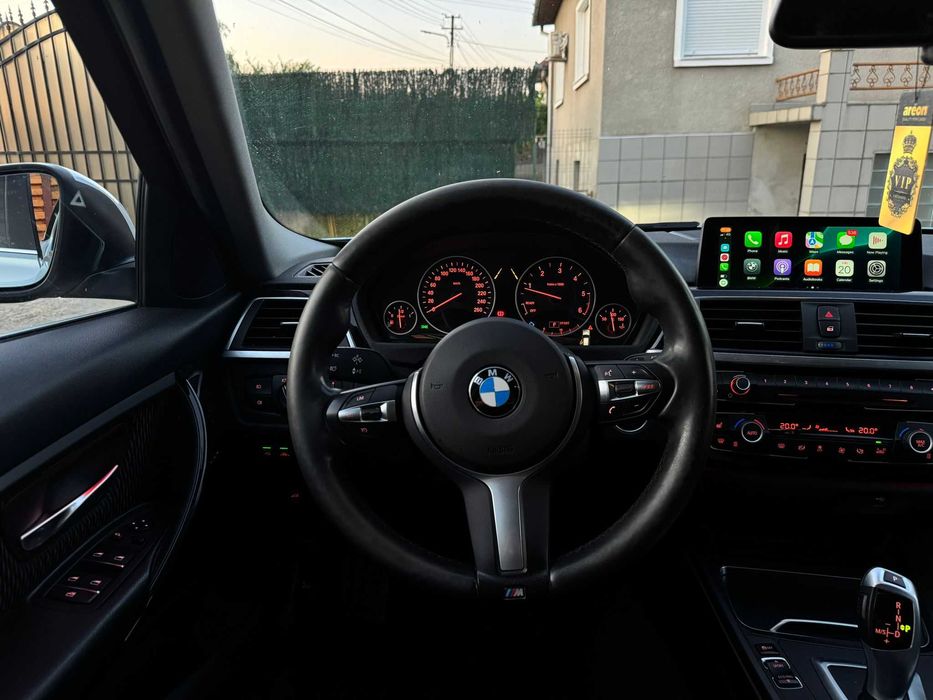 BMW 320d xDrive | Faruri full LED Adaptive | Pachet Business