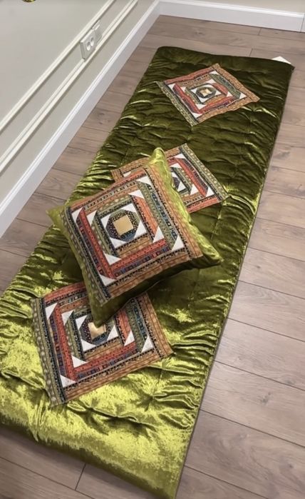 Қыз жасауы, Құрақ көрпеше, Құрақ жастық, Кыз жасауы