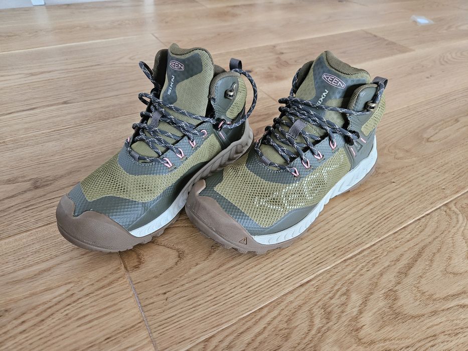 Bocanci / ghete munte Keen 37
