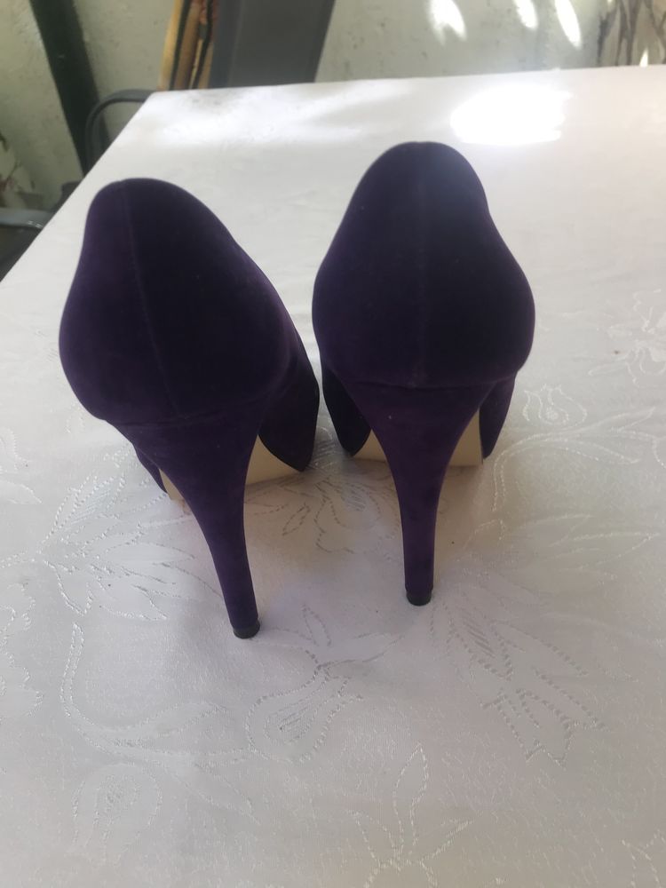 Pantofi eleganti
