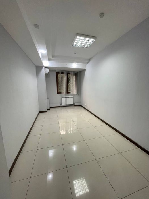 Ц-1 М Ашрафи | 170кв - нежилое помещение вдоль дороги Аренда