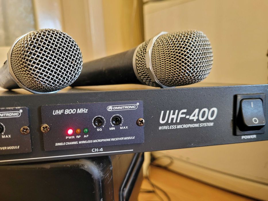 Sistem wireless de microfon Omnitronic UHF-400