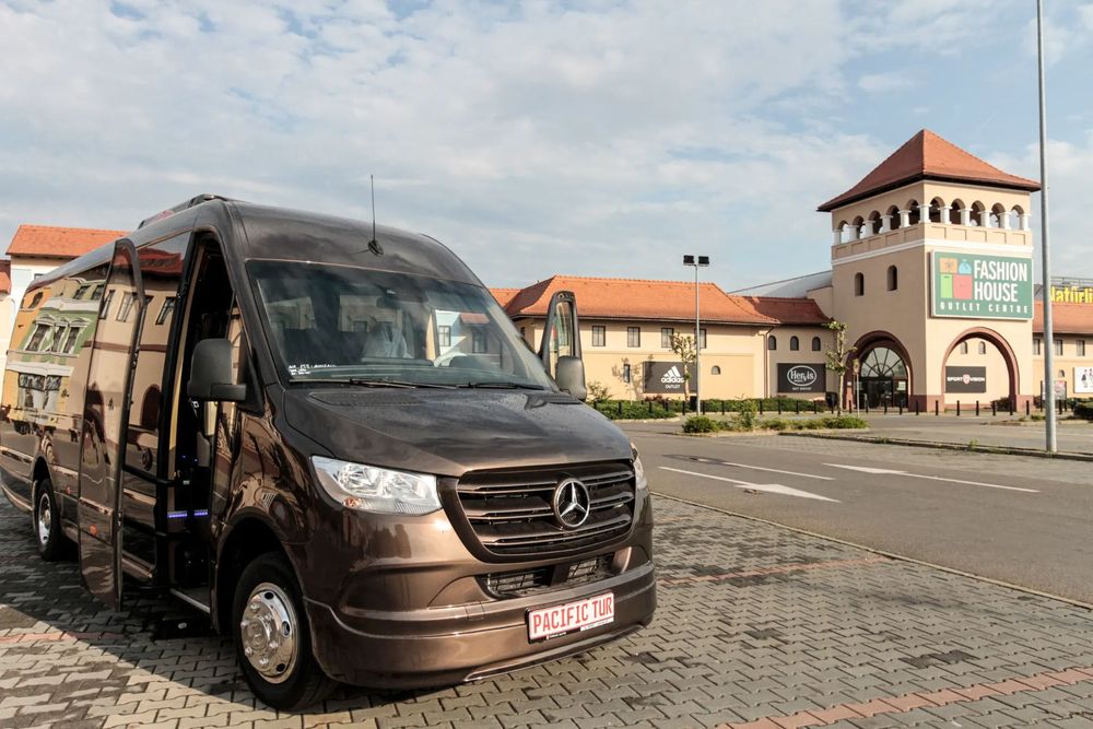 Mercedes-Benz 519 19+1+1 LOCURI vip  *COC* Sprinter 19+1+1 vip *coc*