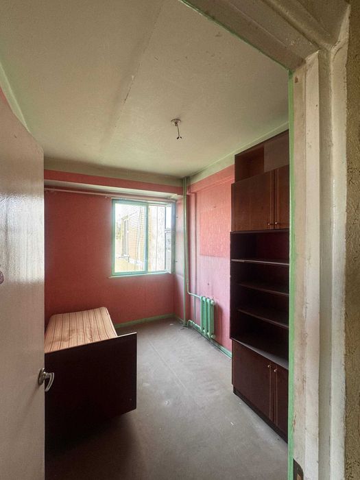 м.Минор проспект А.Темура 4-комн 7/9 100 м² улучш.планировка без рем