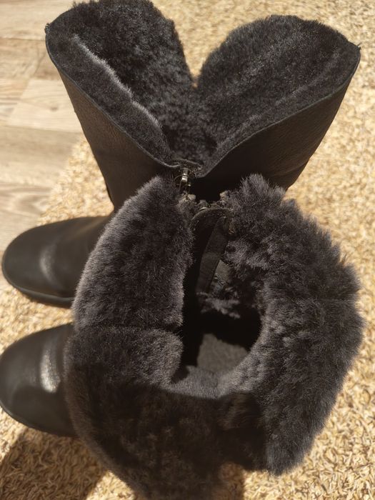 Caprise ботуши естествена кожа размер 39