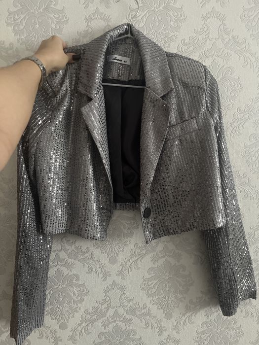 Пиджак с пайетками