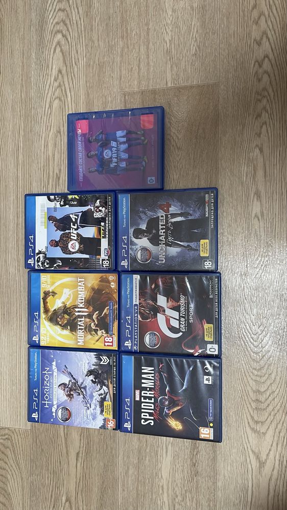 PSP4 с 2 джойстиками и дисками