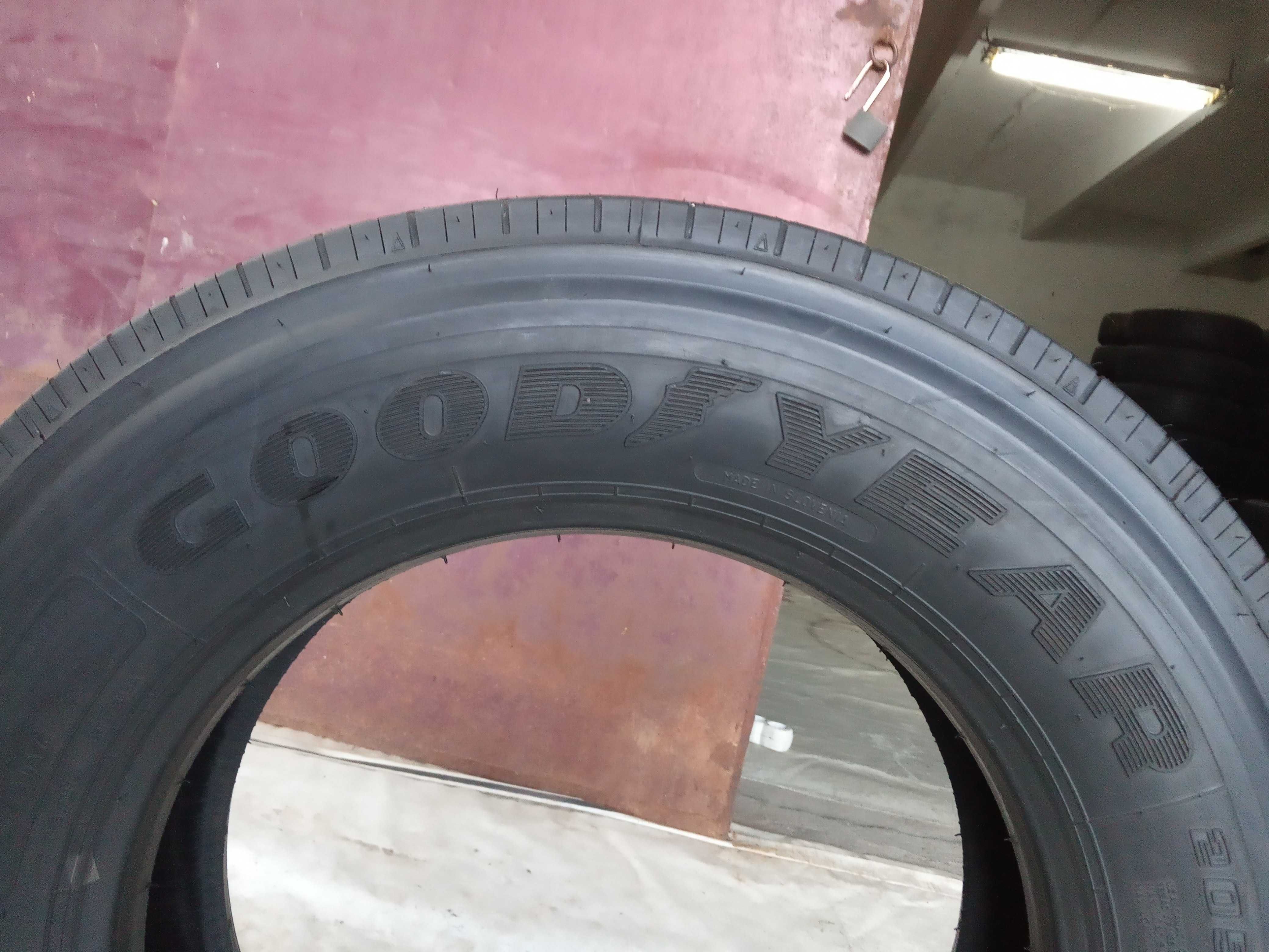 1 тежкотоварна гума 205/75R17.5 Goodyear Regional RHS 124/122M