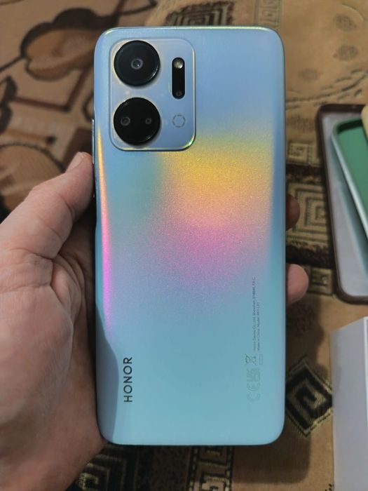 Продам телефон Honor 60 тысяч