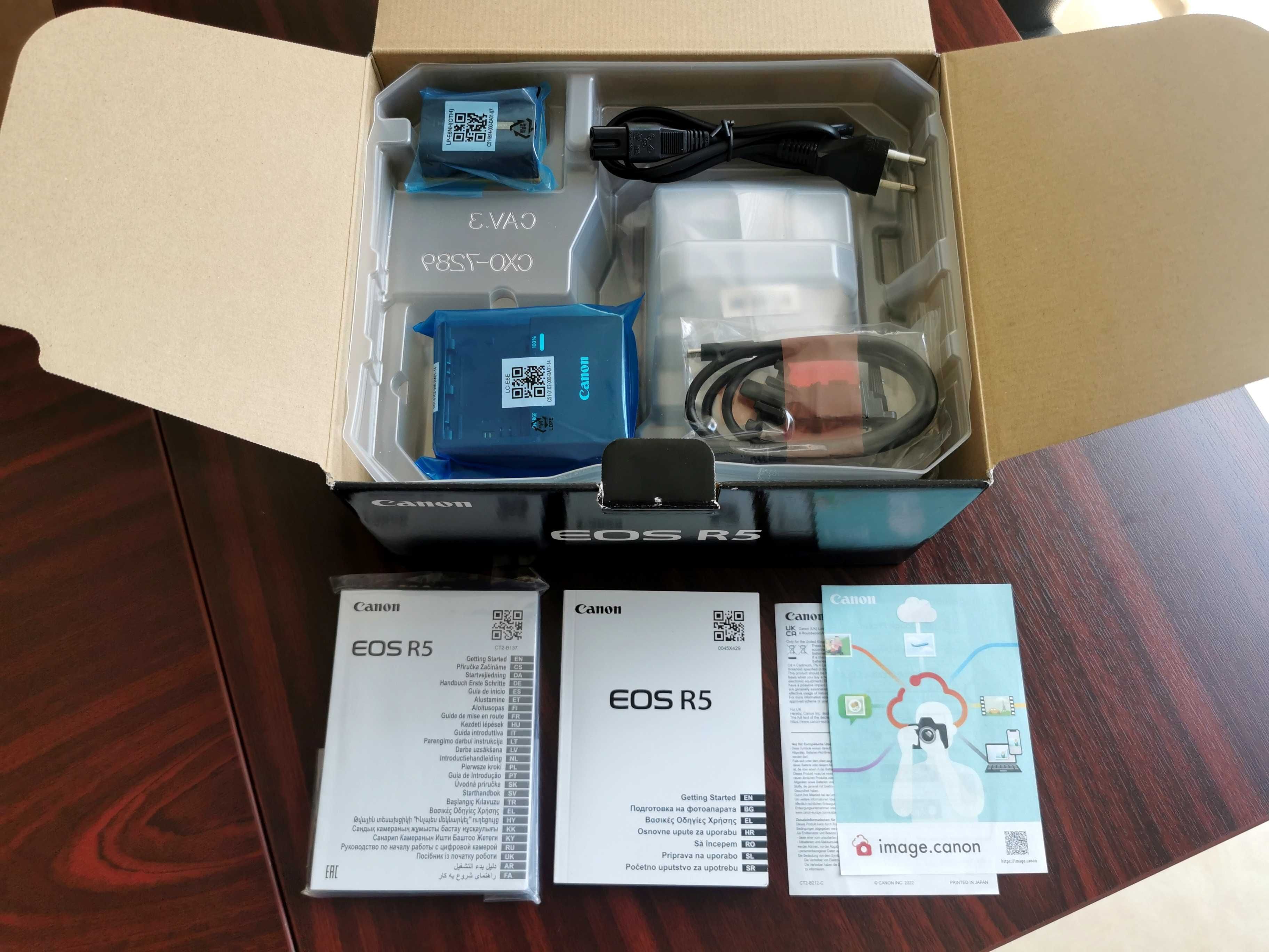 Canon EOS R5 body + extra acumulator original (ca noi, garantie in Ro)