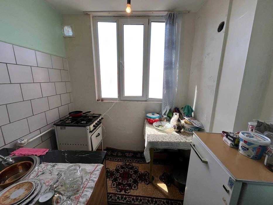 Продаётся 3х комн квартира на 4 этаже Ор-р Овир