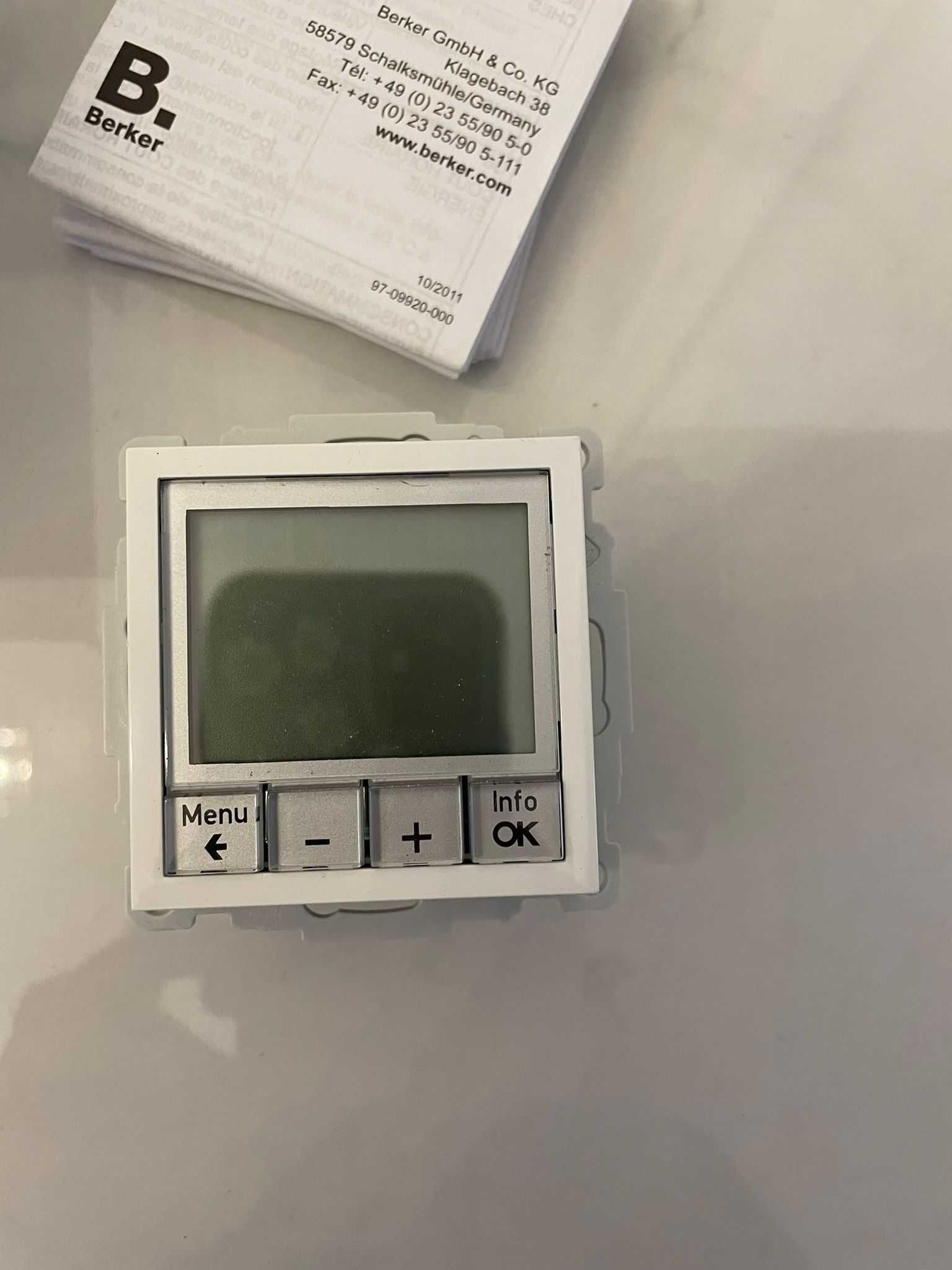 termostat profesional BERKER centrala termica incalzire pardoseala nou
