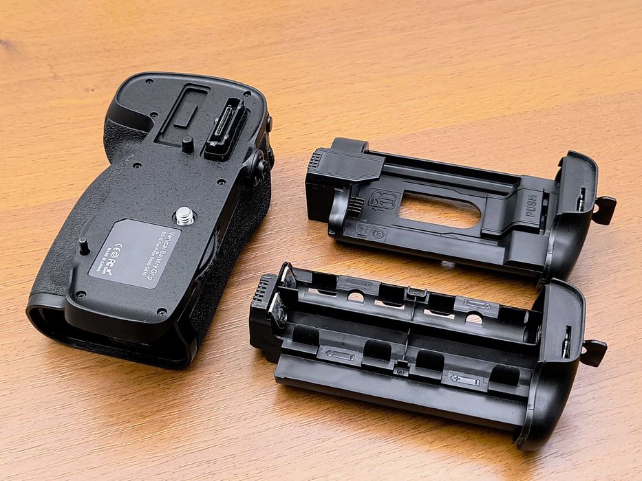 Grip baterie Nikon D610