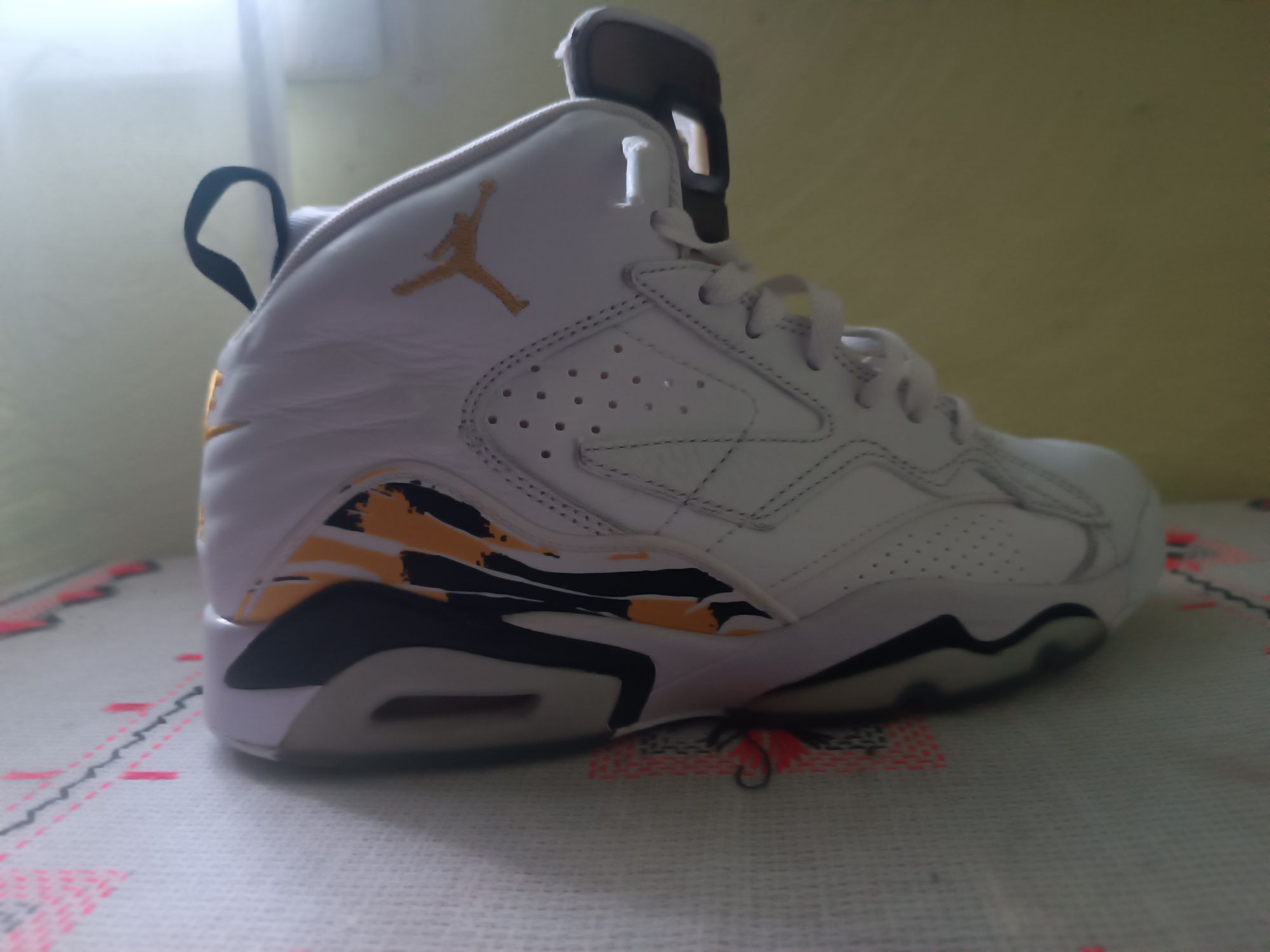 Jordan Mvp White&Yellow
