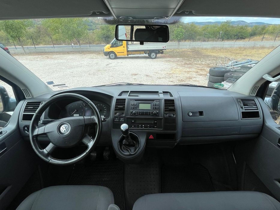 Продава се бус Vw Caravelle