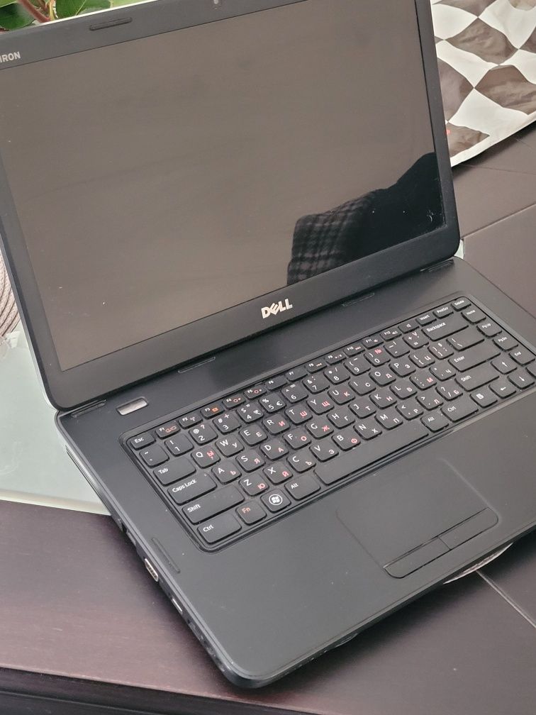 DEEL  Inspiron  N 5040
