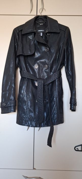 Манто на марката Kensol