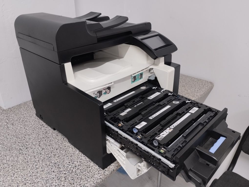 Продам принтер цветной мфу HP 1415, сканер, копир
