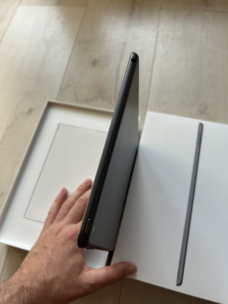 Complex GSM - IPAD GEN 9, 10.2inch - 64Gb - Stare Excelenta