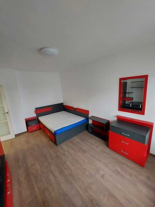 Дава се под наем Двустаен апартамент в Бургас, Център - 60 кв.м за 663 € - Снимка #4