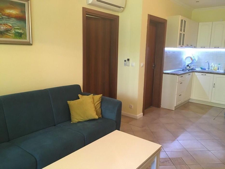 Продава се Двустаен апартамент в Созопол - 61 кв.м за 1951 €/кв.м - Снимка #1