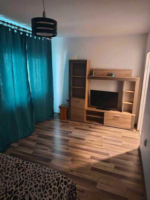 Închiriez perioade scurte 125