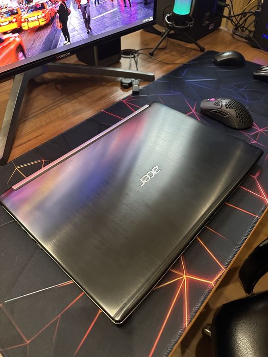 Ноутбук intel core i5 + gtx 1050 в отличном состояний