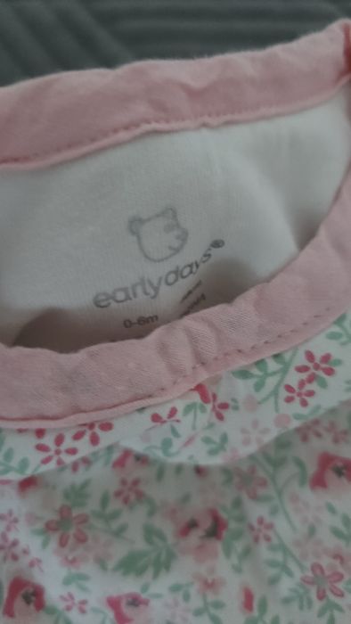 Set bebeluși cearșaf cu sac de dormit