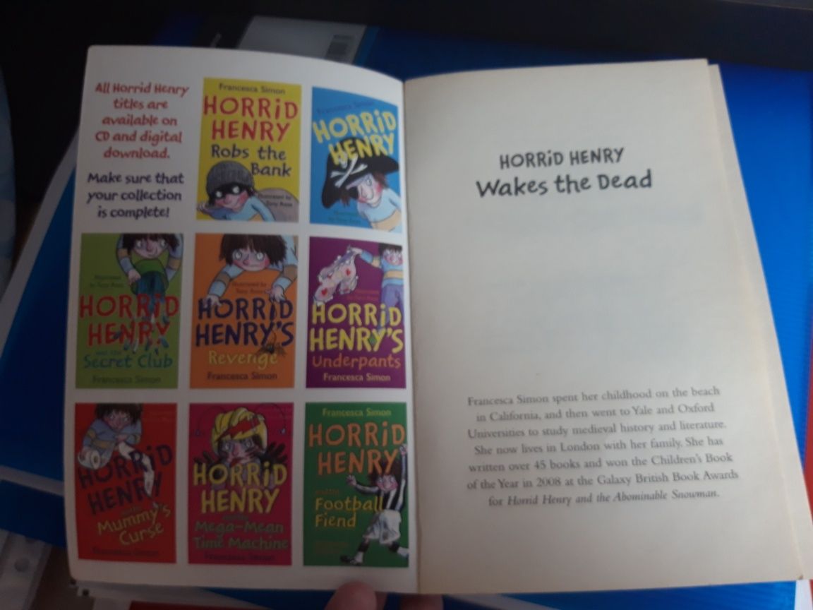 Horrid Henry wakes the dead Francesca simon carte copii engleza