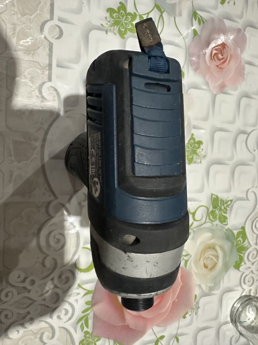 Bosch GDR 12V-105/импакт/+1 батерия 2ah