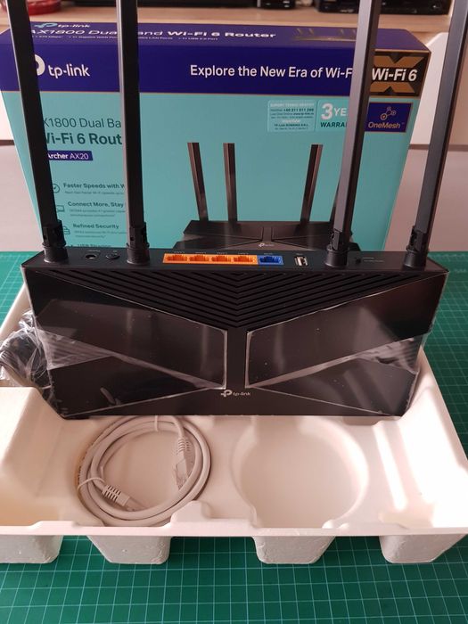 Router TP-Link Wi-Fi 6 Dual-Band AX1800 cu Tehnologie OneMesh
