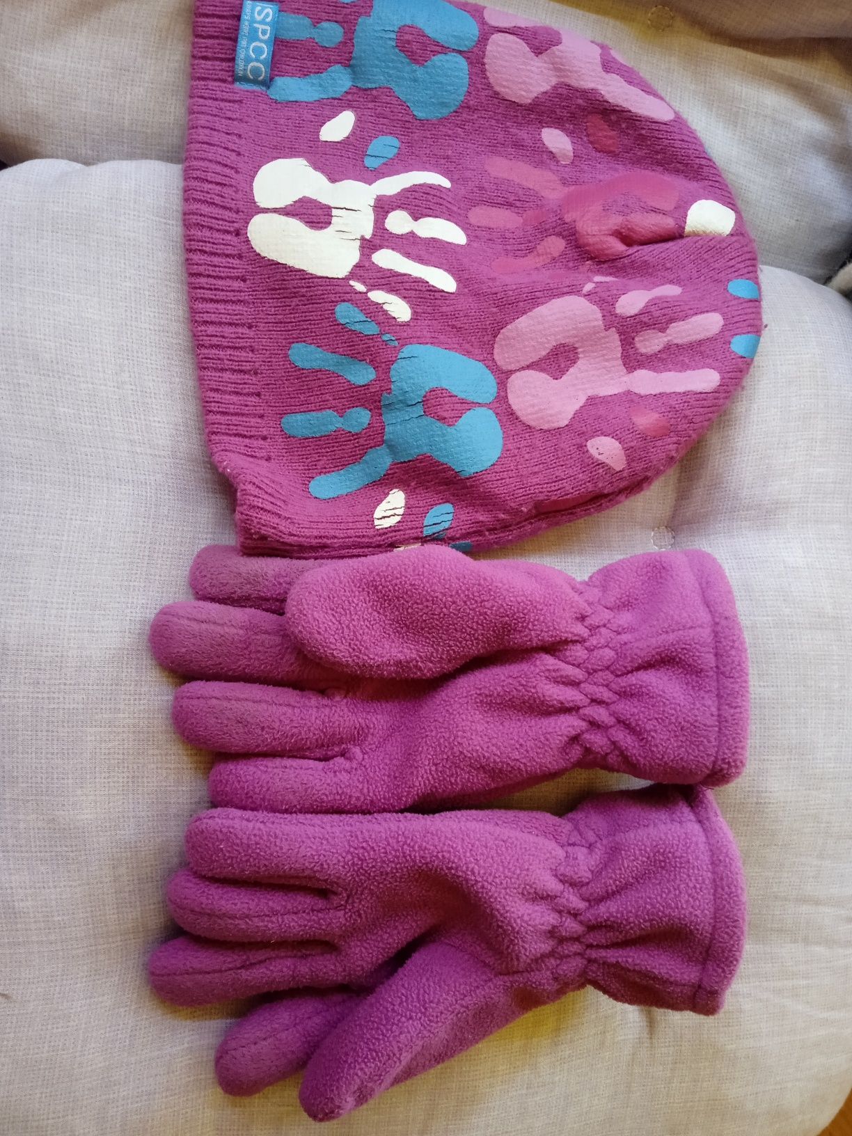 Set căciulă + mănuși pentru copii
