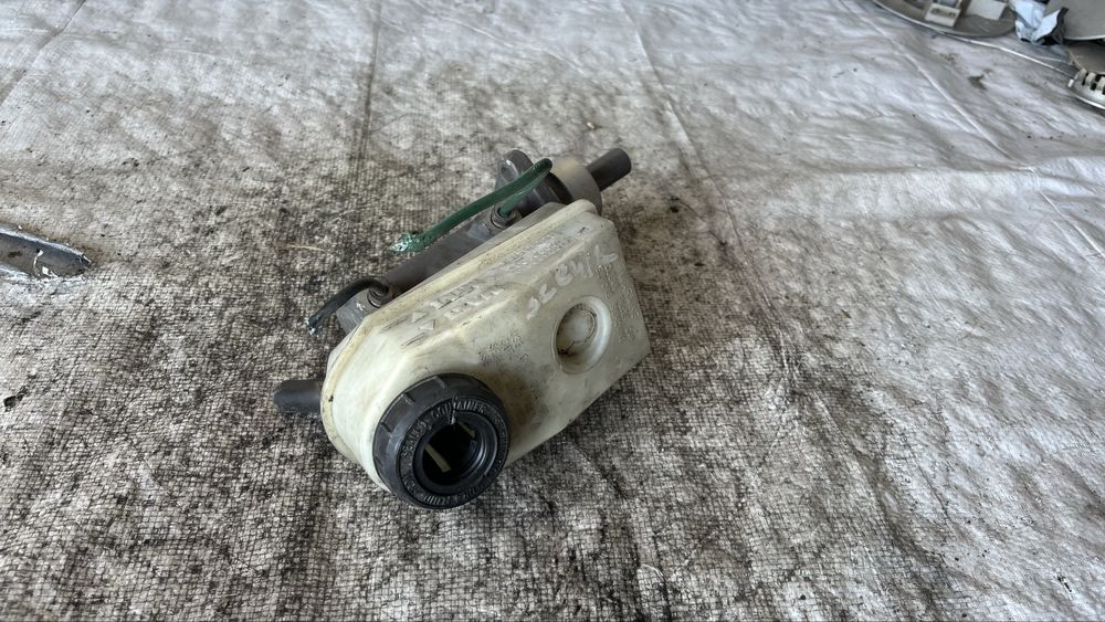 Renault Megane спирачна помпа