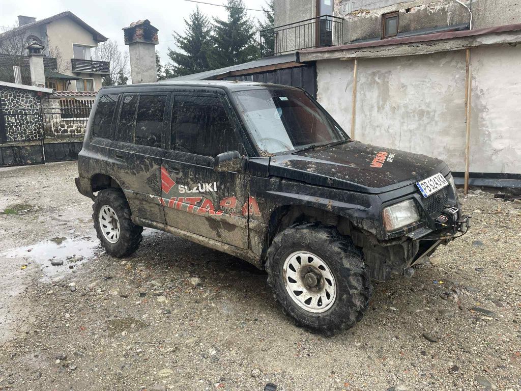 Suzuki Vitara 1.6 16V НА ЧАСТИ
Продавам Suzuki Vitara 1.6 16V, с газ
