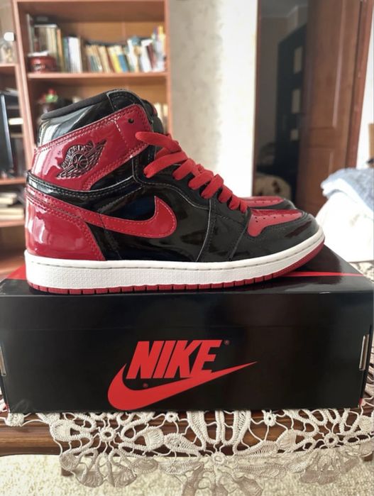 Vand Jordan 1 Patent Bred Originali!
