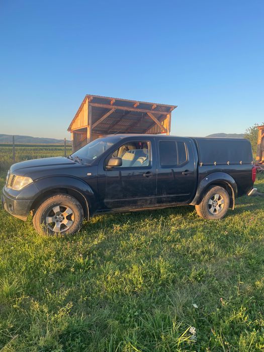 Vând sau schimb Nissan Navara d40