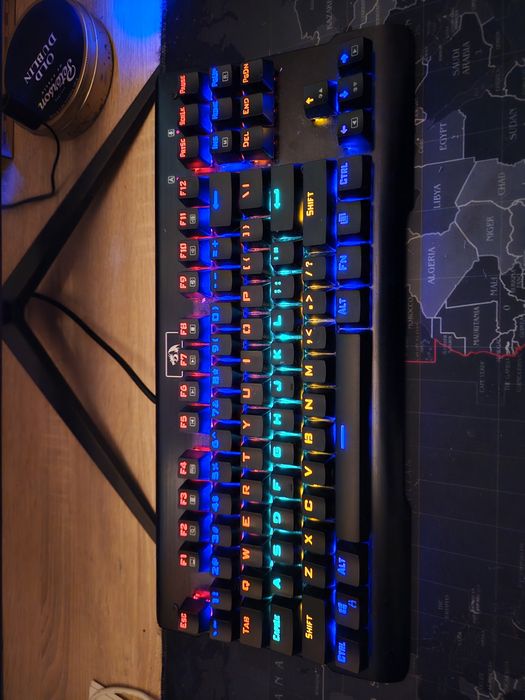 Tastatura Mecanica Redragon Visnu