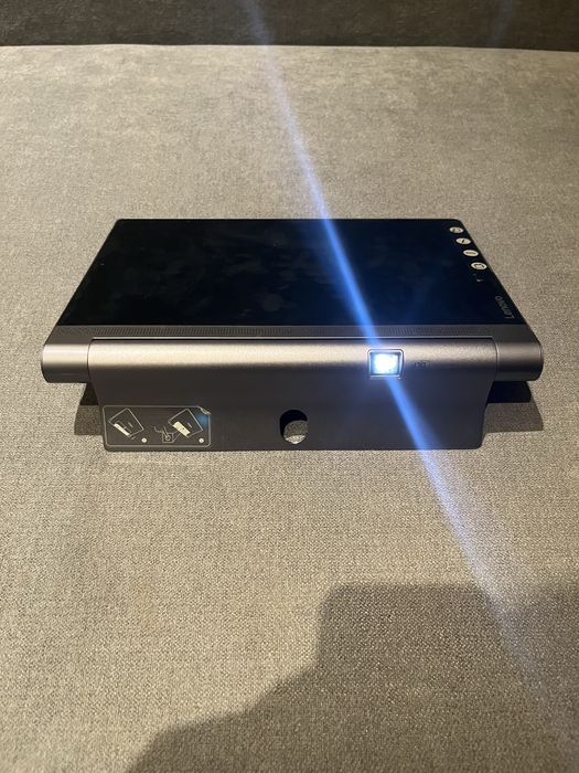 Таблет Lenovo Yoga Tab 3 Pro