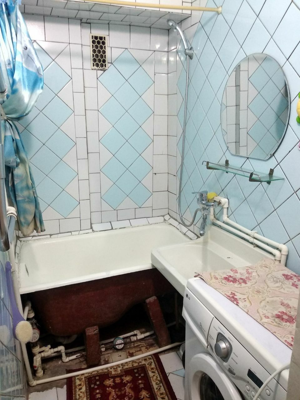 Сдаю 3комнатная квартира на Юнусабаде Бадамзар. С обстановкой всё есть