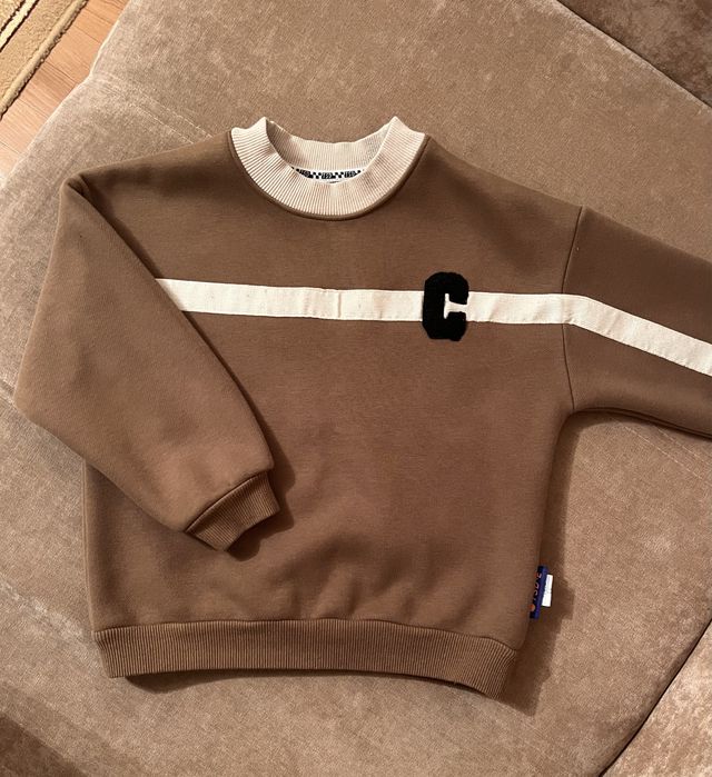 Продам толстовку на флисе, размер на 5-6 лет, состояние отличное