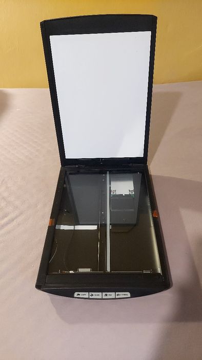 Scaner Cano Scan LiDE 100