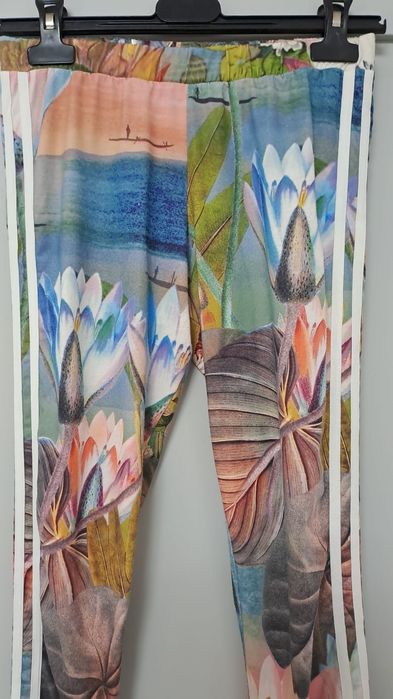 Colanti Adidas pentru damă