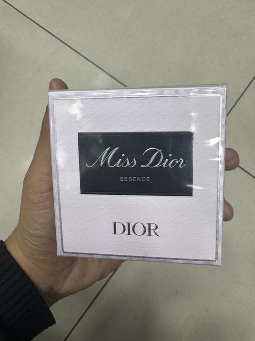 Christian Dior Miss Dior Essence