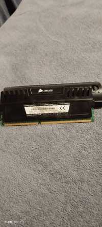 Vând memorie RAM DDR3 8GB, 1600 Mhz, pentru PC