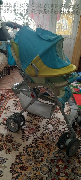 Продам детскую коляску