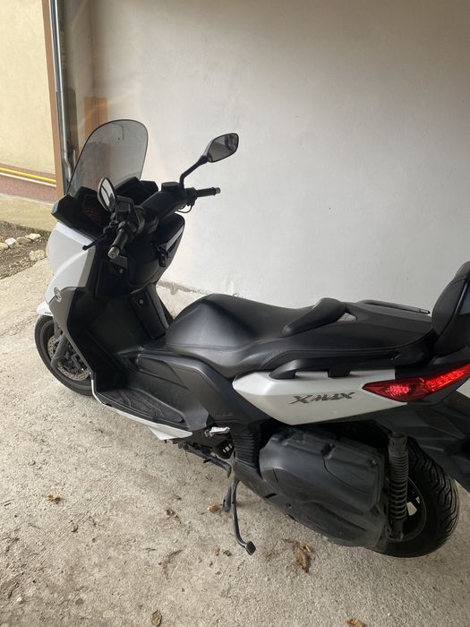 Yamaha x max 400