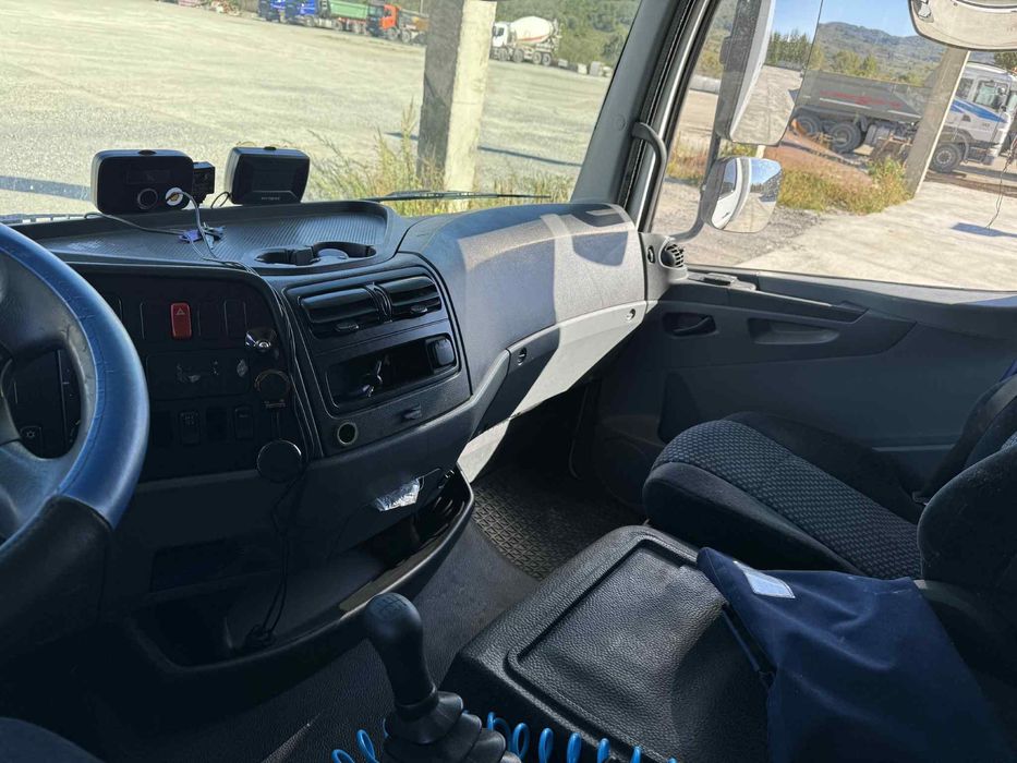 Mercedes Benz Atego 818