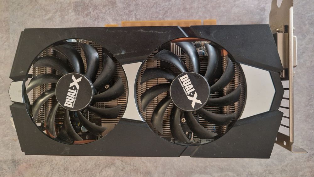 Placa video Sapphire AMD Radeon R9 270X Dual-X, 2048MB, GDDR5, 256bit,