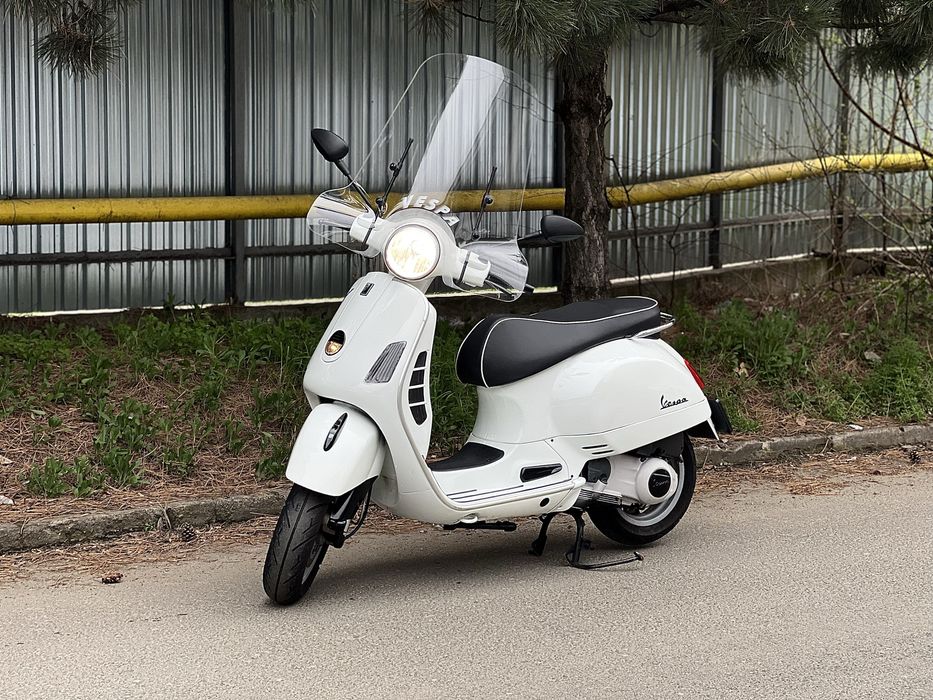 Piaggio Vespa 250 GTS