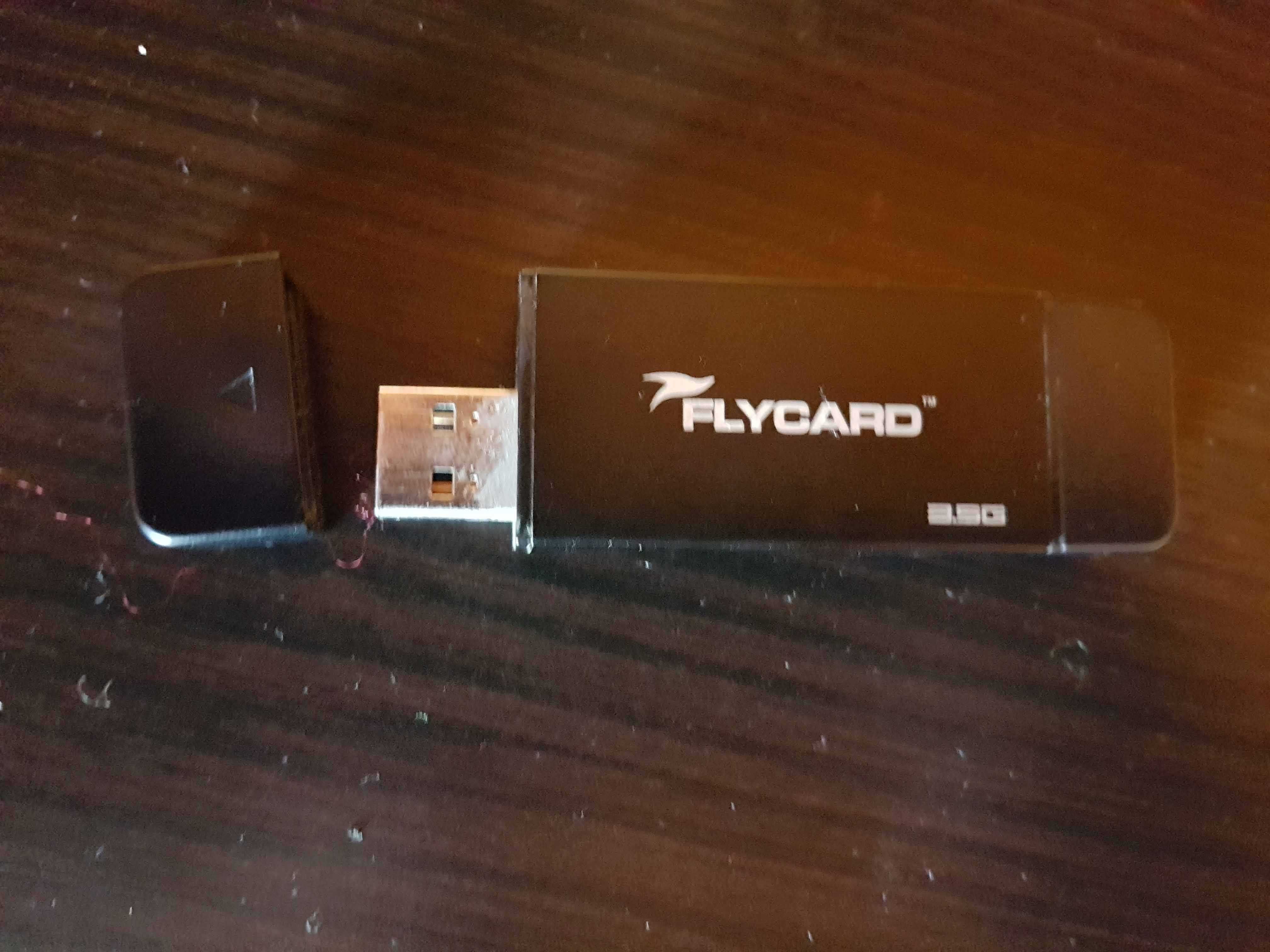 Modem USB Flycard liber de retea, cartela SIM format mare 3G.